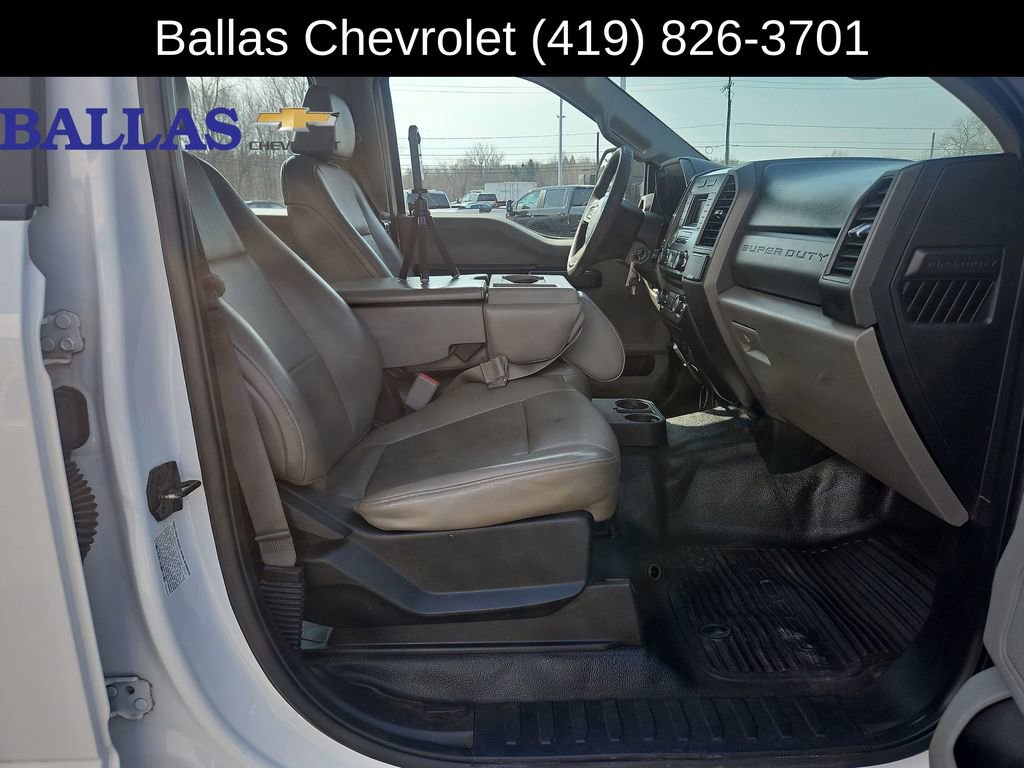 Used 2017 Ford F350 XL AWD/4WD image 28