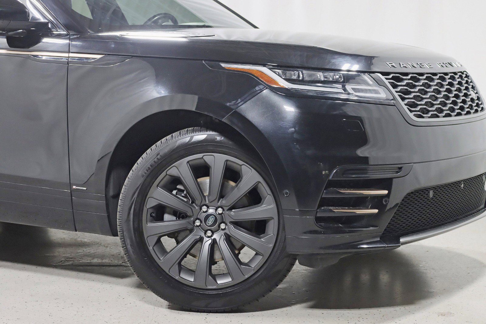 Used 2021 Land Rover Range Rover Velar R-Dynamic S AWD/4WD image 5