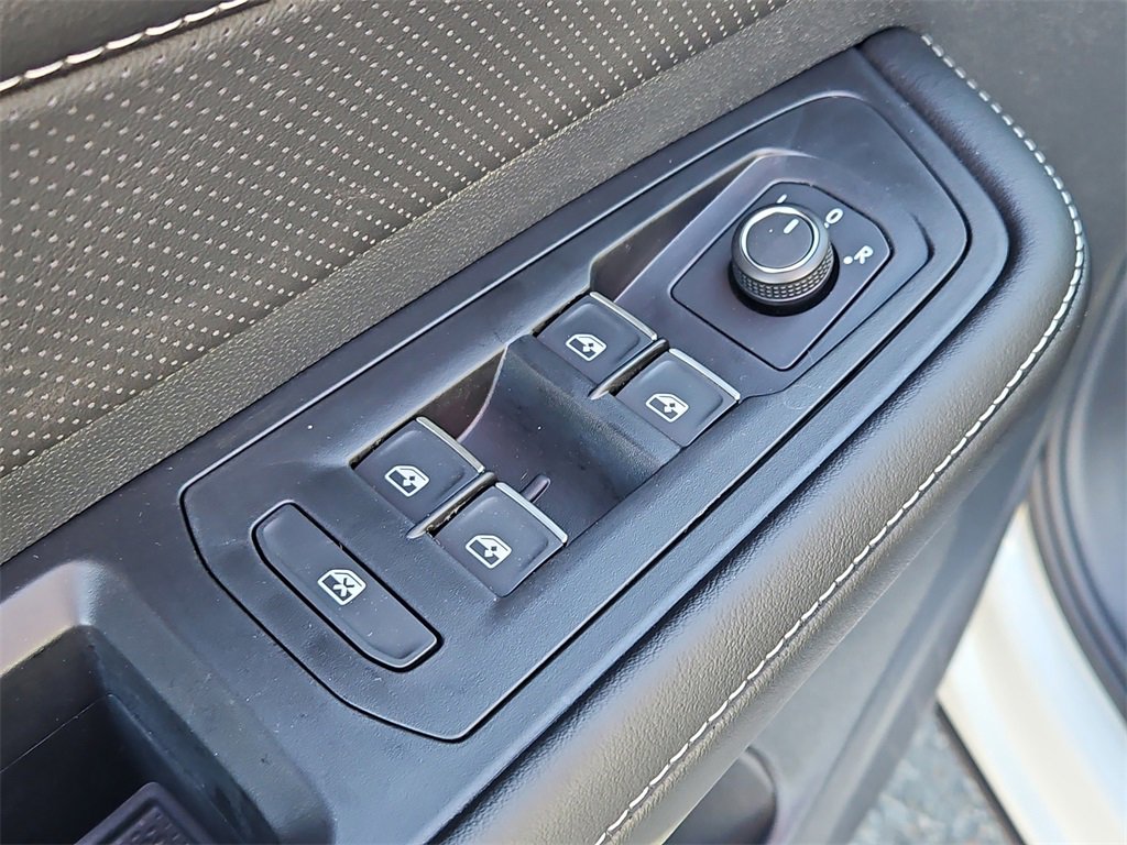 New 2026 Volkswagen Atlas SE image 18