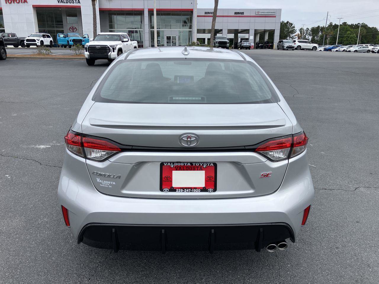 New 2026 Toyota Corolla SE FWD image 4