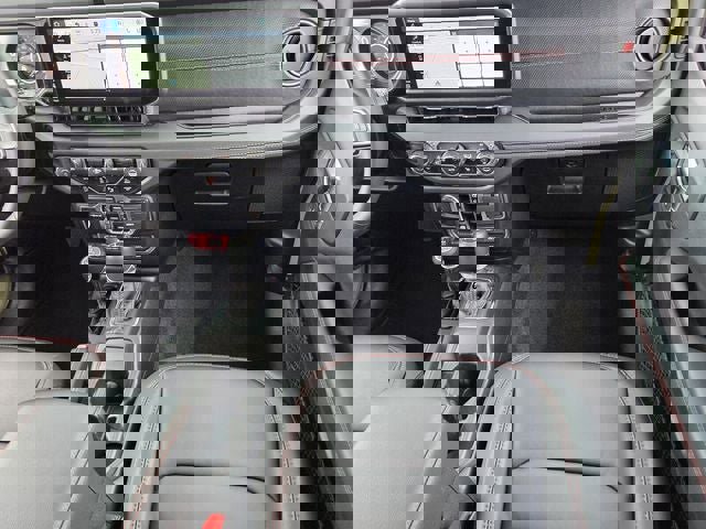 Used 2025 Jeep Wrangler Unlimited Rubicon w/ Safety Group image 21