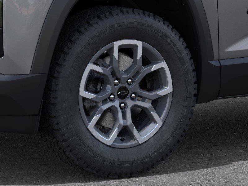 New 2026 Chevrolet Equinox ACTIV w/ Convenience Package III AWD/4WD image 9
