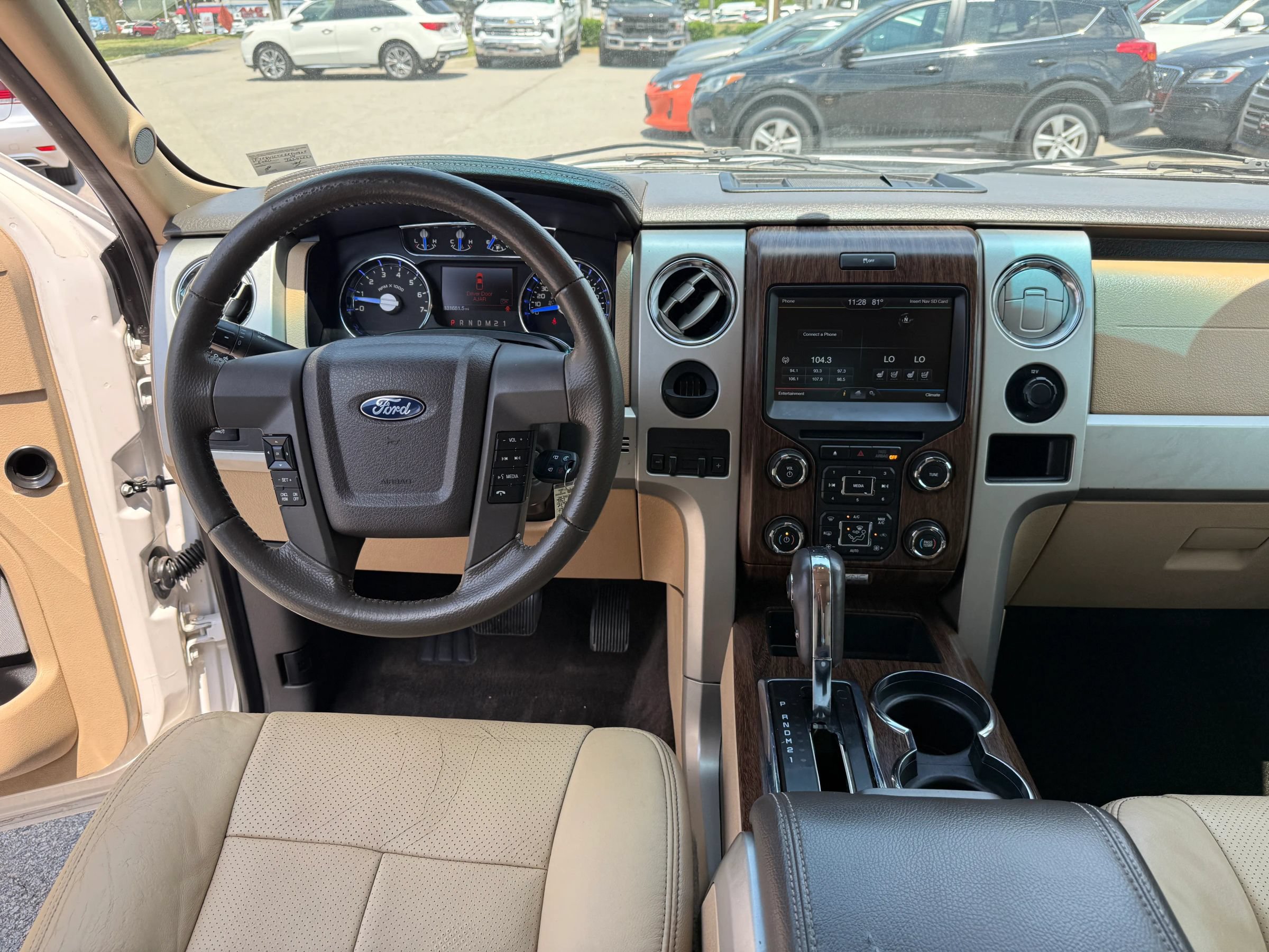 Used 2014 Ford F150 Lariat w/ Equipment Group 502A Luxury RWD image 17