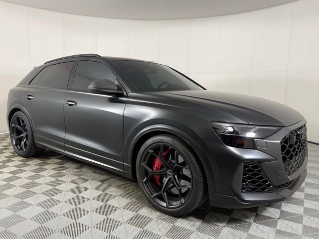 Used 2026 Audi RS Q8 performance AWD/4WD image 9