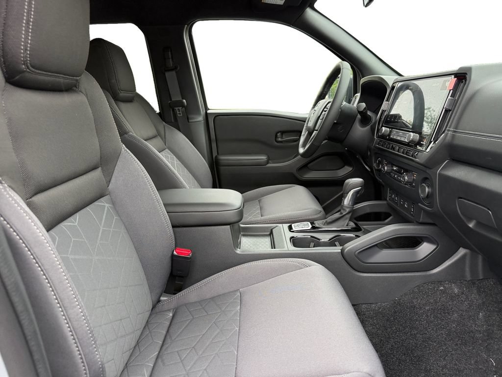 New 2026 Nissan Frontier SV w/ All-Weather Content Package AWD/4WD image 15