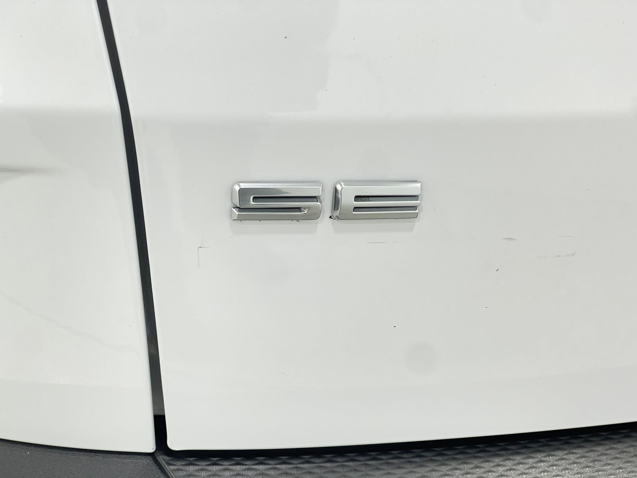 Used 2020 Ford Escape SE image 39