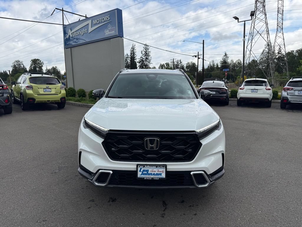 Used 2024 Honda CR-V Sport Touring image 2