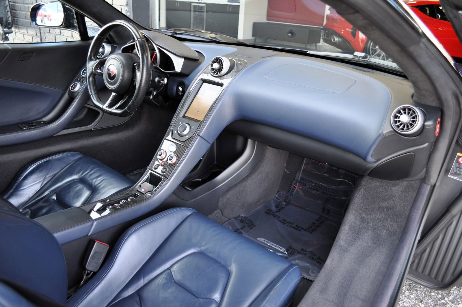 Used 2012 McLaren MP4-12C Coupe image 40