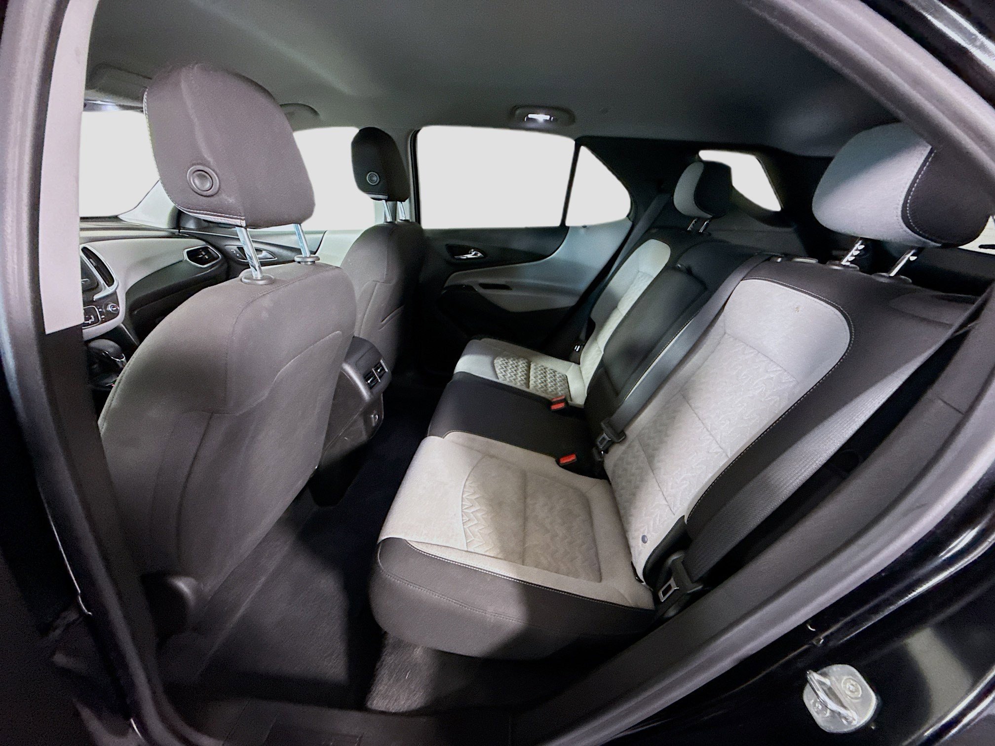 Used 2022 Chevrolet Equinox LS w/ LS Convenience Package image 25