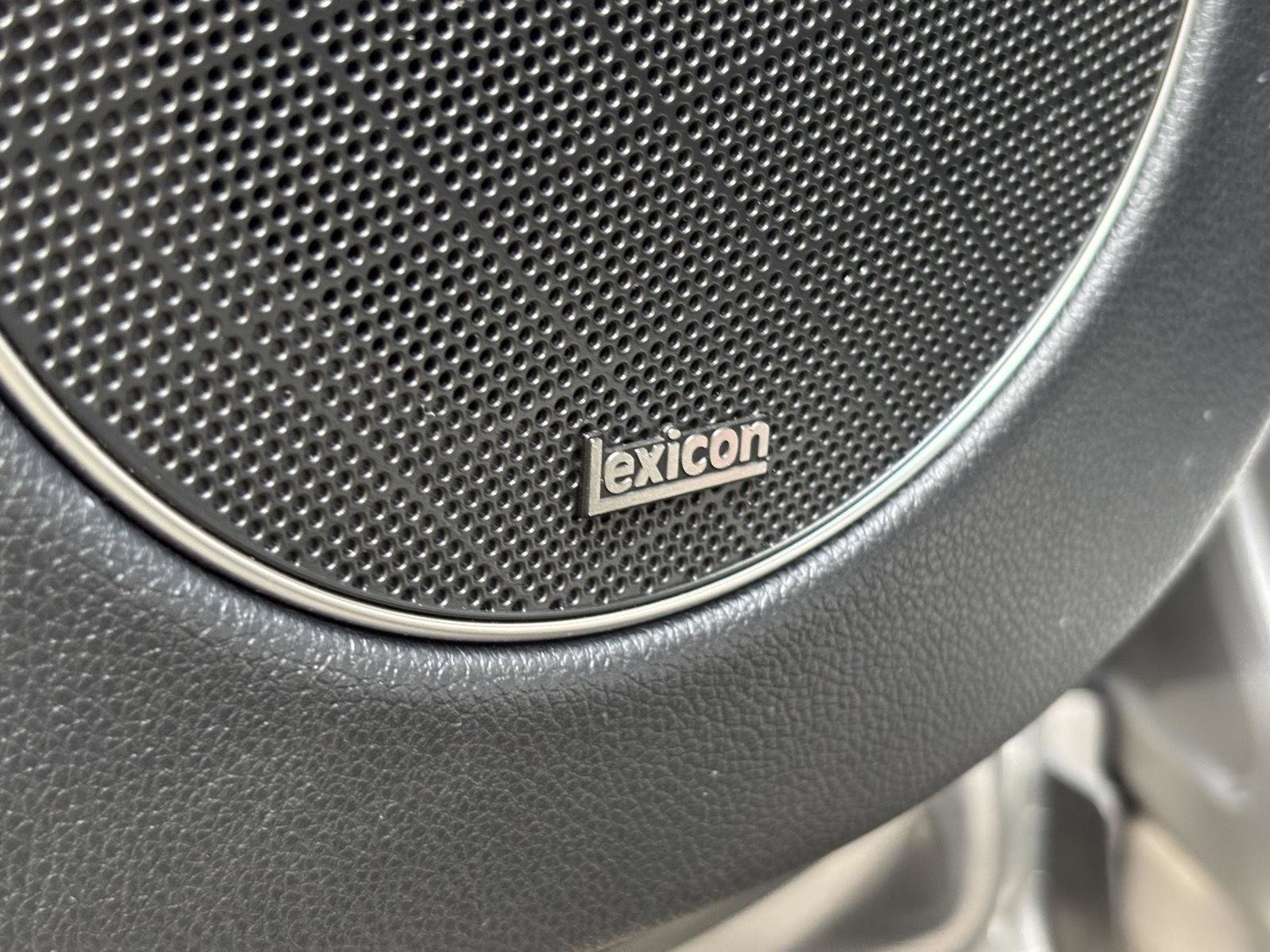 Used 2023 Genesis GV70 2.5T w/ Sport Prestige Package image 15