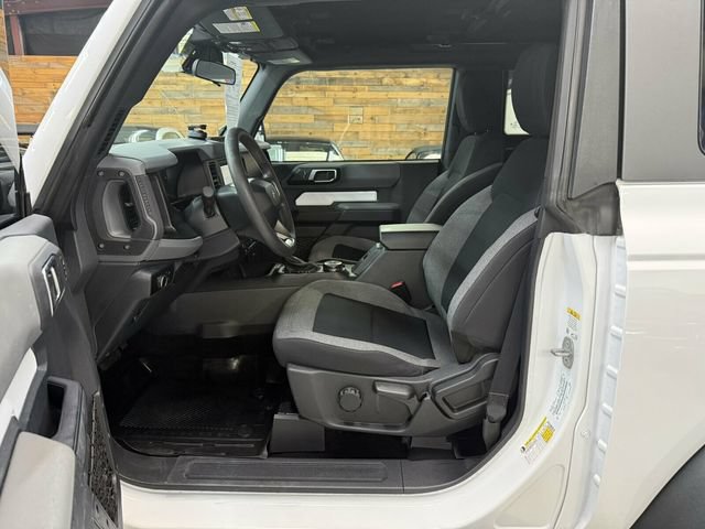 Used 2023 Ford Bronco 2-Door w/ Sasquatch Package AWD/4WD image 25