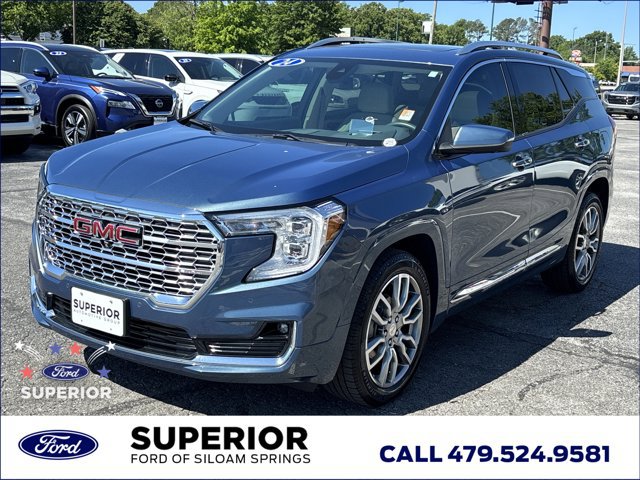 Used 2024 GMC Terrain Denali w/ Denali Premium Package AWD/4WD image 12