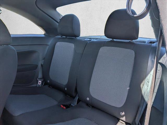 Used 2018 Volkswagen Beetle 2.0T Coast FWD image 17