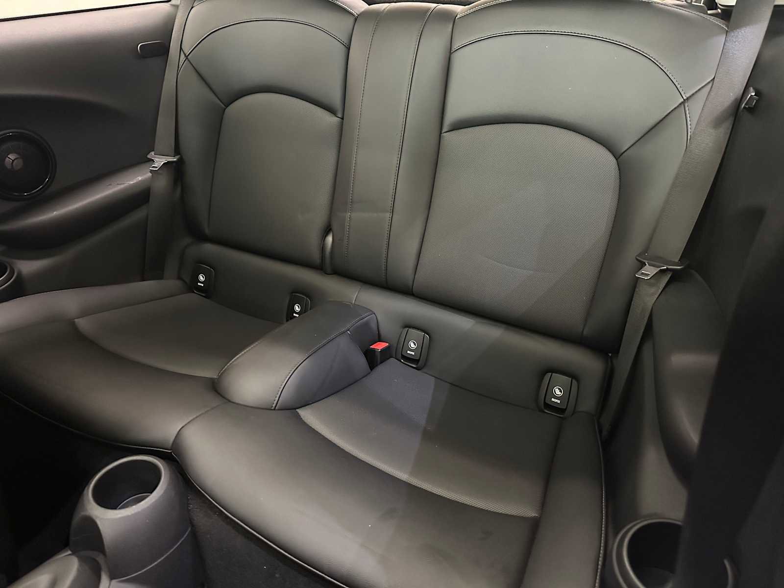 Used 2014 MINI Cooper 2-Door Hardtop image 23