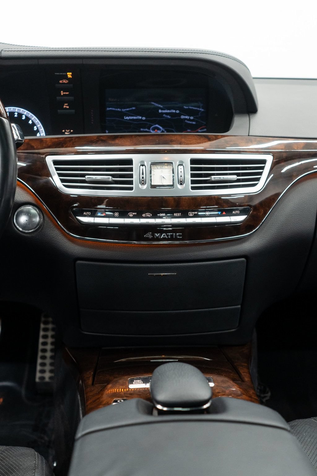 Used 2013 Mercedes-Benz S 550 4MATIC image 26