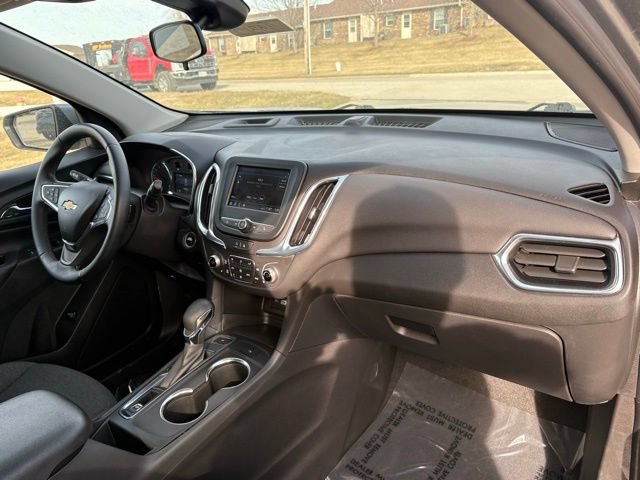 Used 2023 Chevrolet Equinox LT AWD/4WD image 19