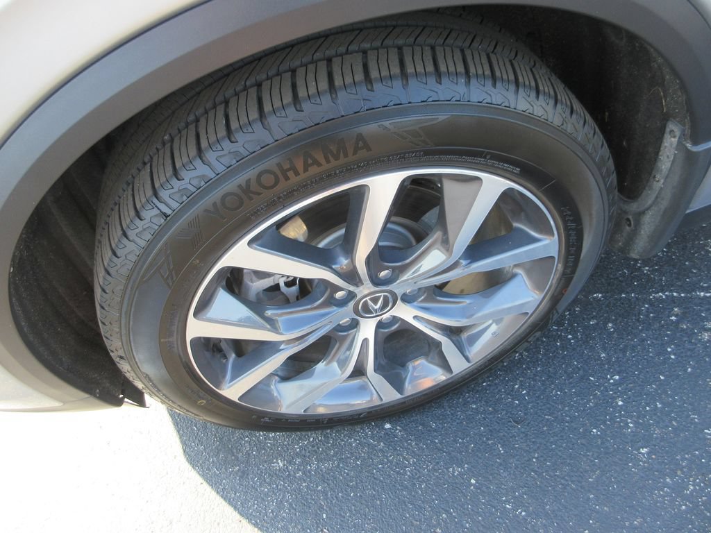 Used 2023 Acura MDX w/ Technology Package AWD/4WD image 14