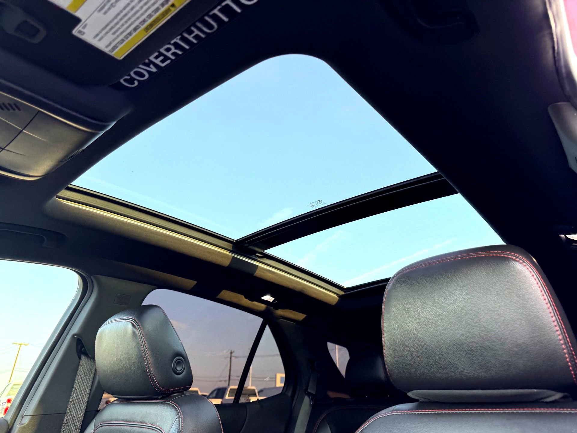 Used 2022 Chevrolet Equinox RS w/ RS Leather Package image 14