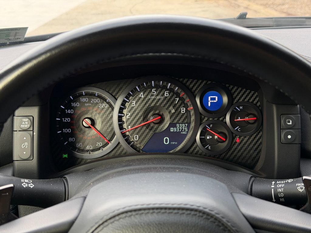 Used 2024 Nissan GT-R Premium w/ Floor Mat Package image 17