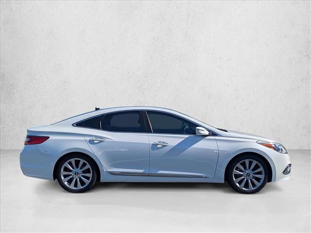 Used 2017 Hyundai Azera Limited image 4