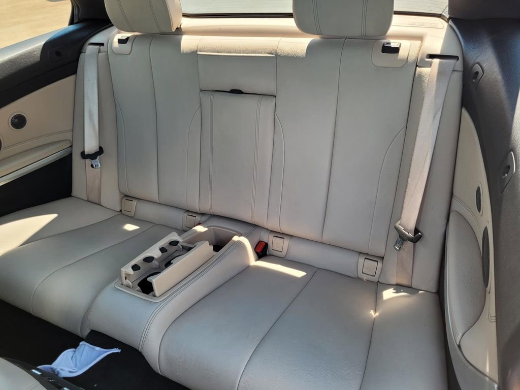 Used 2017 BMW 430i Convertible image 14