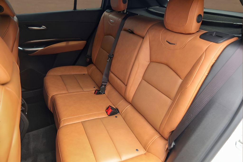 Certified 2023 Cadillac XT4 Sport FWD image 25