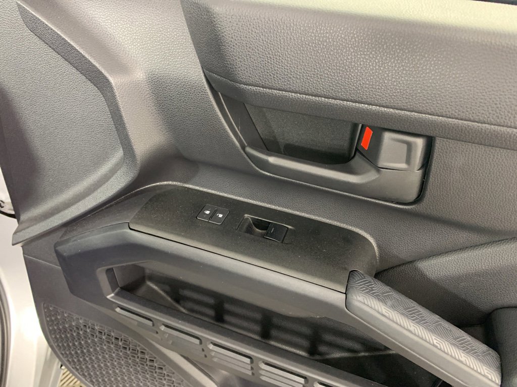 Used 2025 Toyota 4Runner SR5 image 40