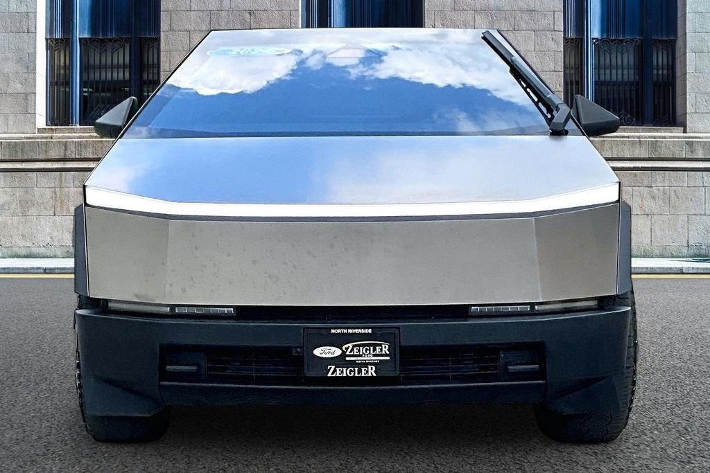 Used 2024 Tesla Cybertruck Cyberbeast AWD/4WD image 3