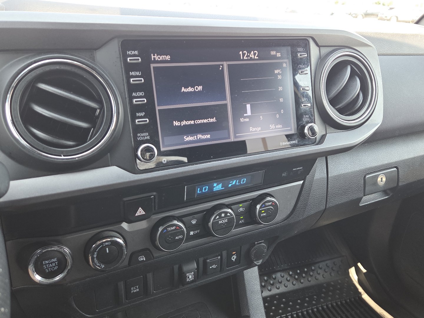 Used 2021 Toyota Tacoma TRD Off-Road AWD/4WD image 27