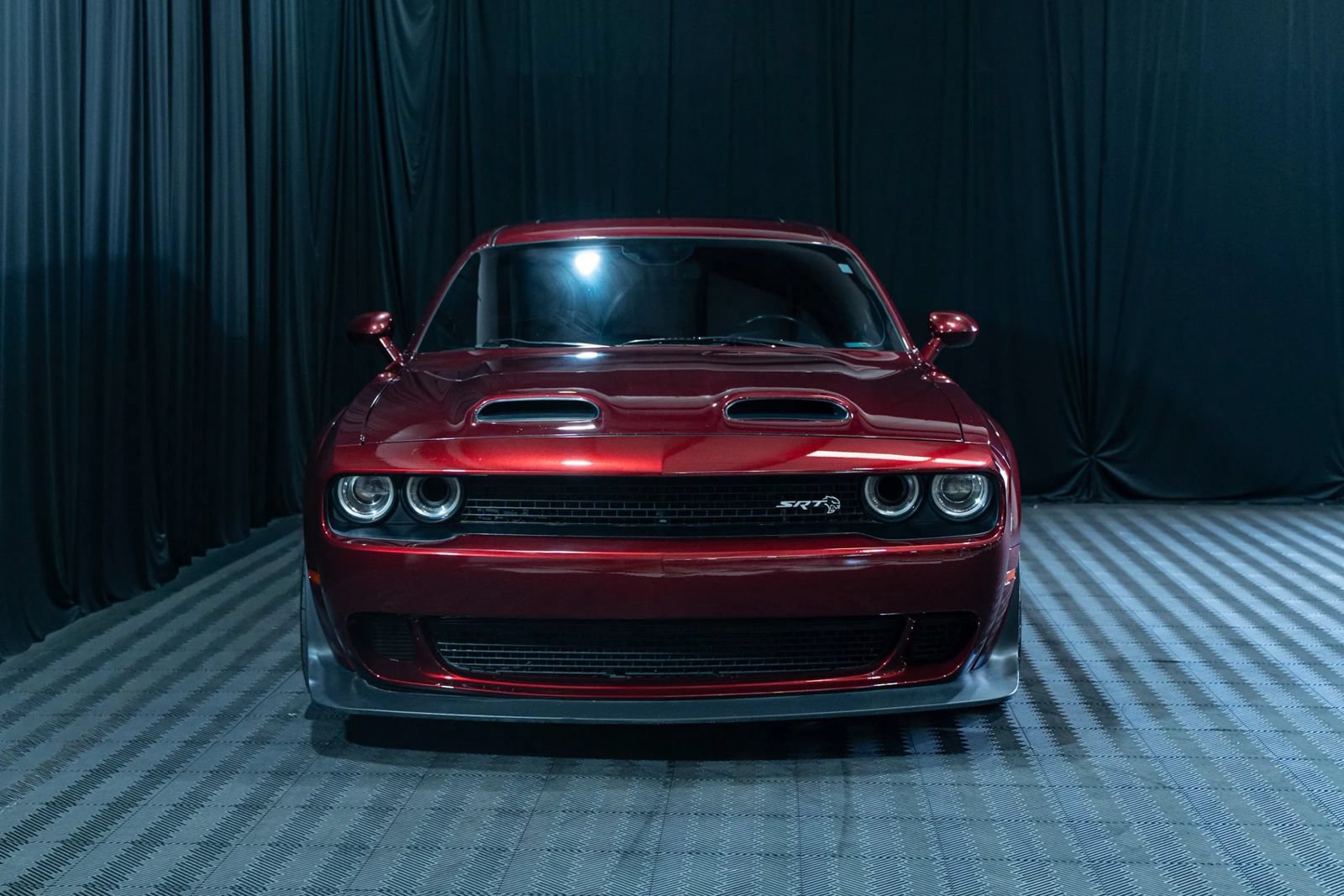 Used 2019 Dodge Challenger SRT Hellcat w/ Widebody Package RWD image 4