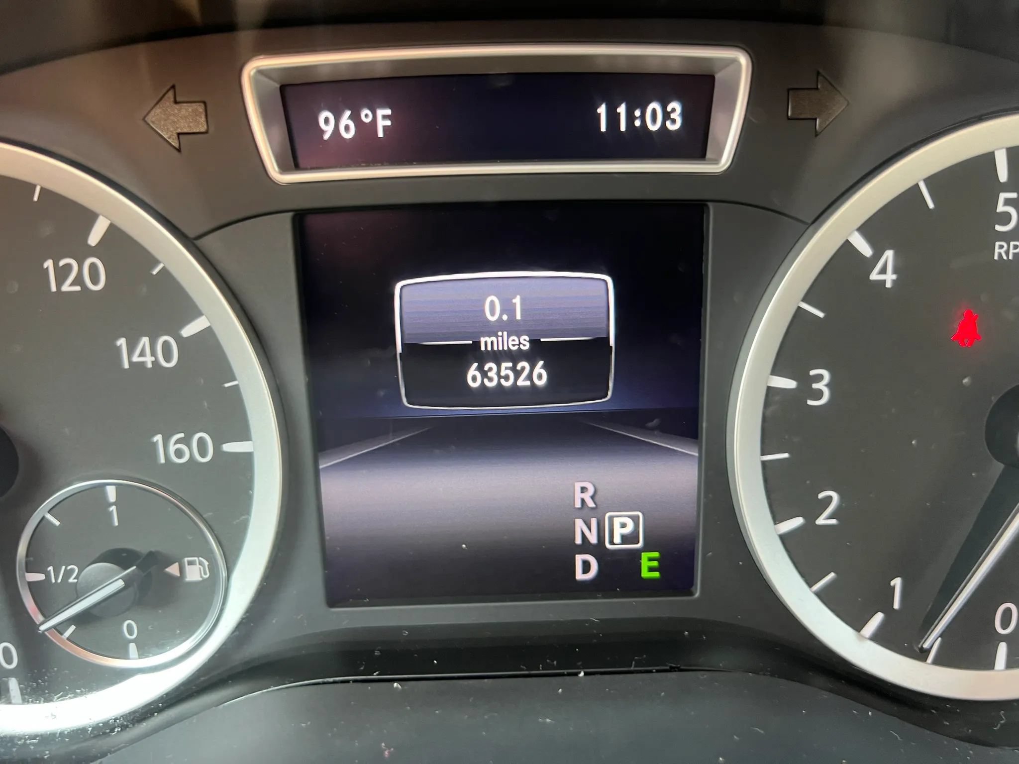 Used 2018 INFINITI QX30 Premium w/ Navigation Package AWD/4WD image 16
