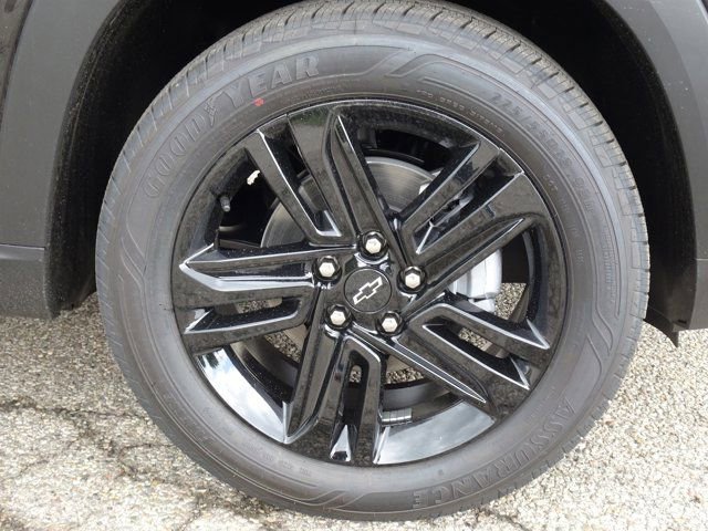 New 2026 Chevrolet Trax ACTIV w/ Driver Confidence Package FWD image 13