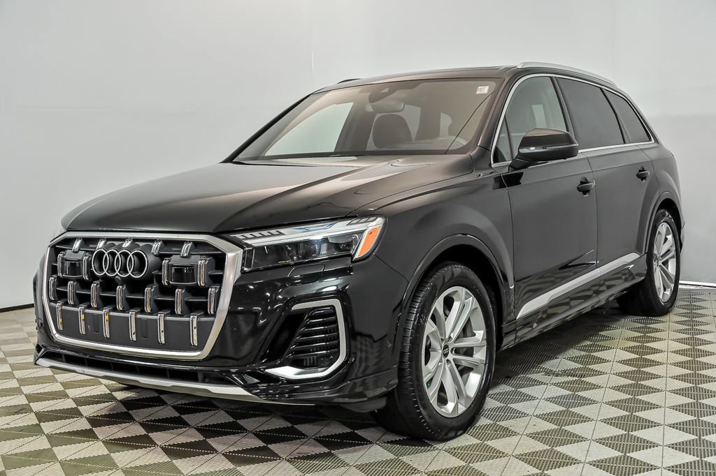 Used 2025 Audi Q7 3.0T Prestige w/ Prestige Package AWD/4WD image 5