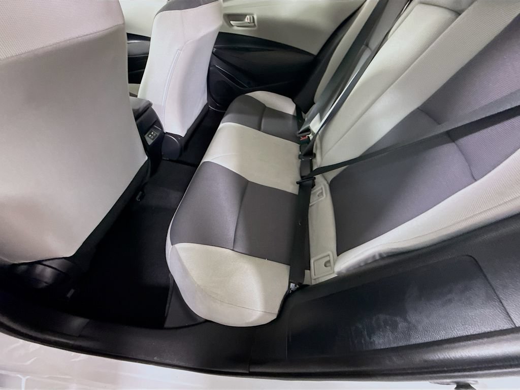 Used 2026 Toyota Corolla LE w/ LE Premium Package FWD image 27