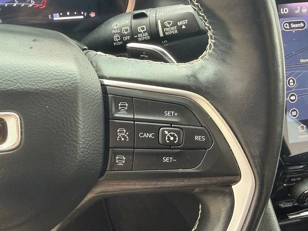 Certified 2021 Jeep Grand Cherokee L Limited AWD/4WD image 24