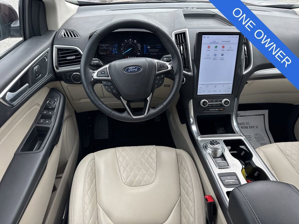 Used 2024 Ford Edge Titanium image 5