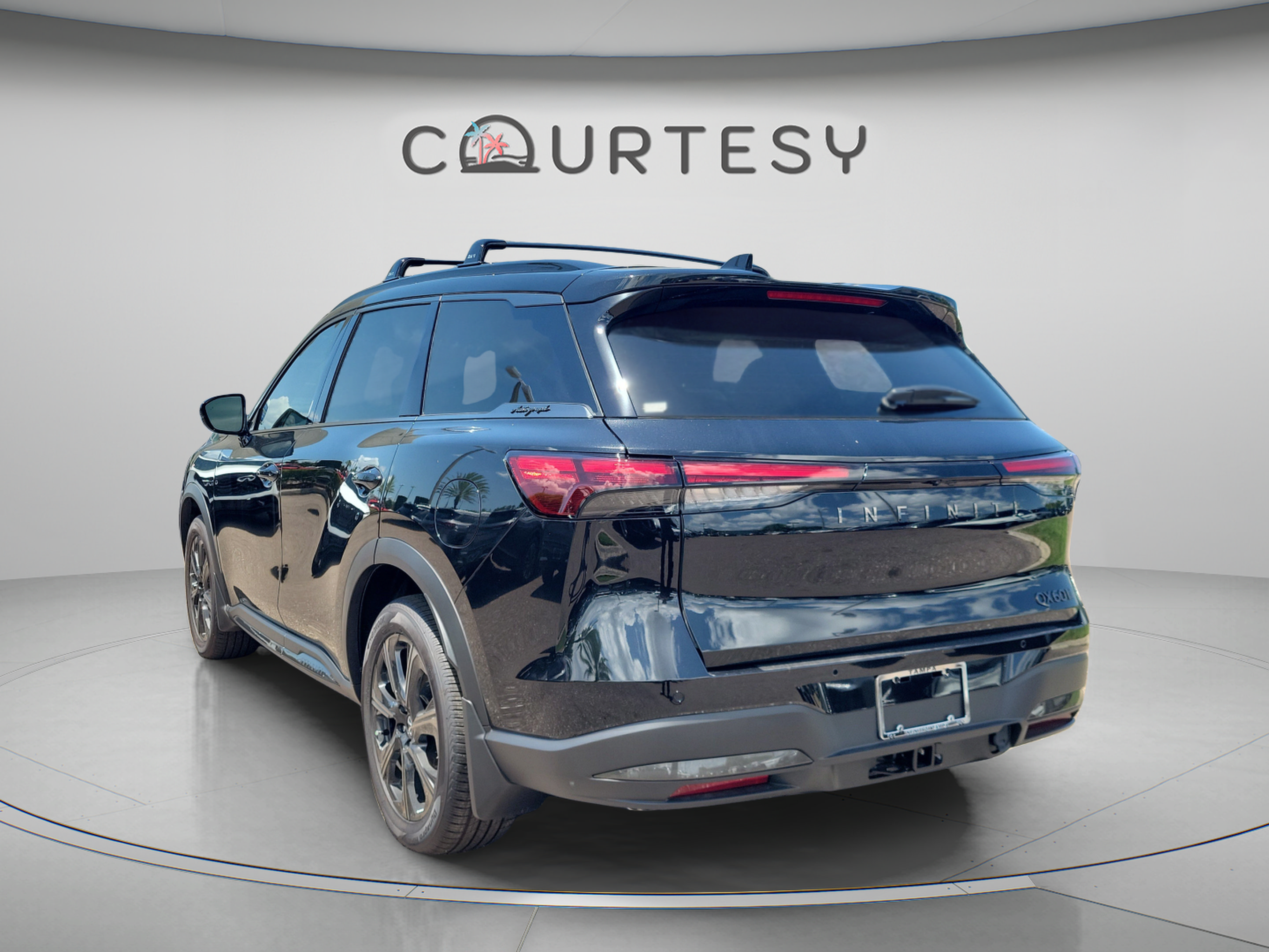 New 2026 INFINITI QX60 Autograph w/ Dark Cargo Package AWD/4WD image 2