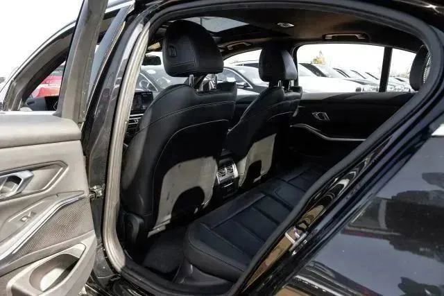 Used 2024 BMW 330i Sedan image 45