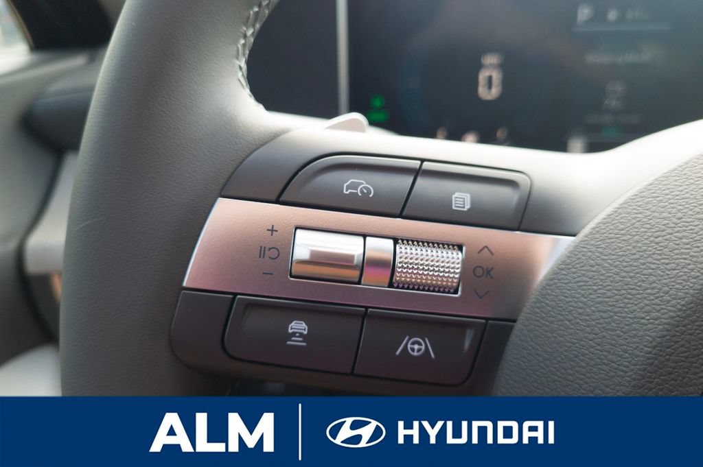 New 2025 Hyundai Sonata SEL FWD image 28