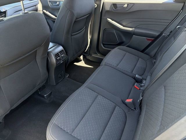 Used 2025 Ford Escape Active image 17