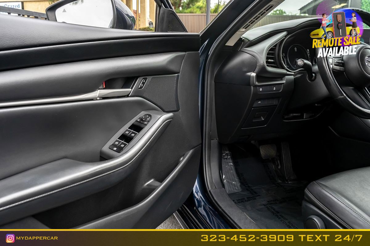 Used 2020 MAZDA MAZDA3 Sedan w/ Select Package FWD image 11