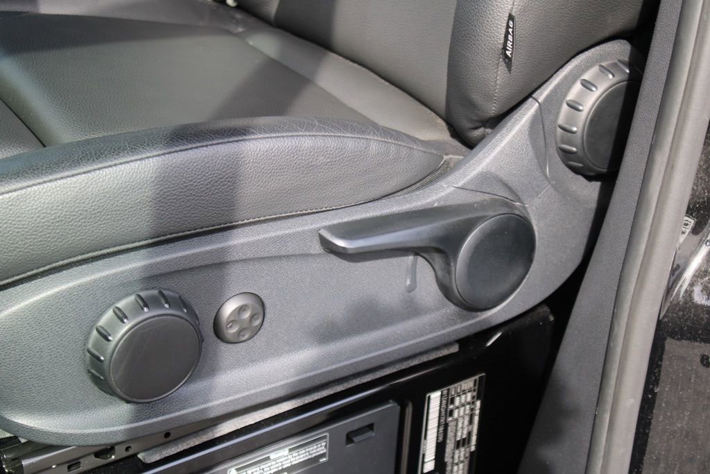 Used 2024 Mercedes-Benz Sprinter 2500 image 21