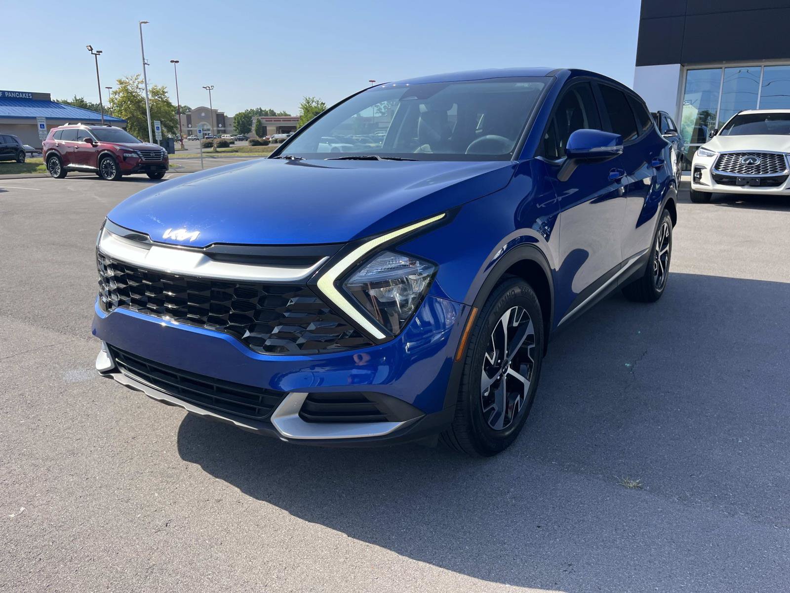 Used 2023 Kia Sportage EX FWD image 7