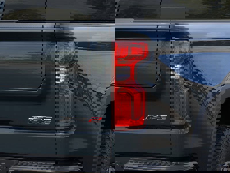 New 2026 Chevrolet Silverado 1500 ZR2 image 35