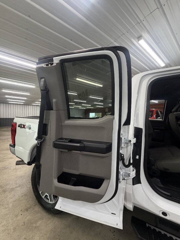 Used 2022 Ford F250 XL w/ Power Equipment Group AWD/4WD image 33
