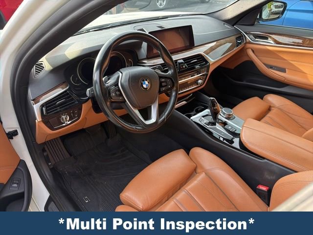 Used 2019 BMW 540i w/ Convenience Package image 4