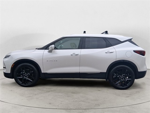 Used 2025 Chevrolet Blazer Premier w/ Driver Confidence II Package image 2