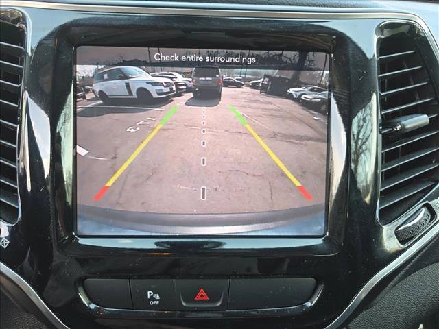 Used 2020 Jeep Cherokee Limited AWD/4WD image 24