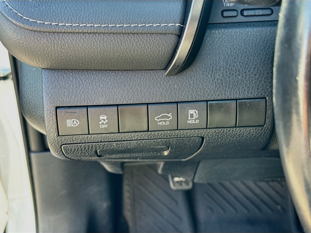 Used 2024 Toyota Camry SE w/ Blackout Package (TMS) FWD image 14