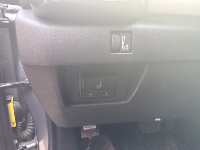 Used 2024 GMC Canyon AT4X AWD/4WD image 21